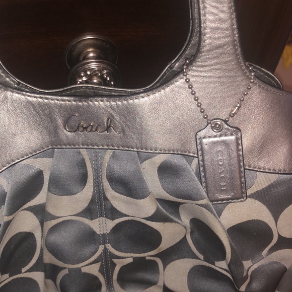 Coach Bag - Picture 2 of 14